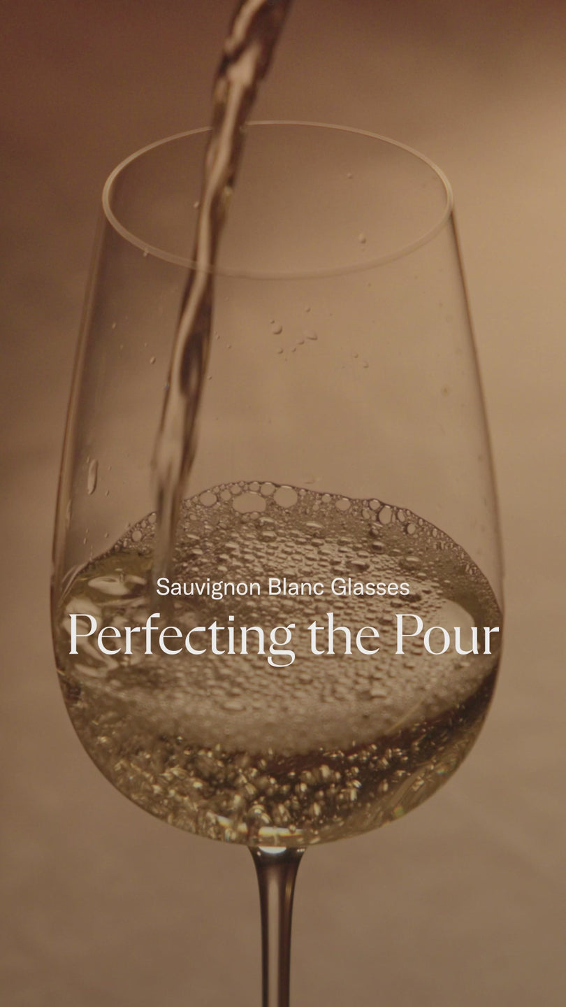 Sauvignon Blanc Glasses Pro - Perfecting the Pour