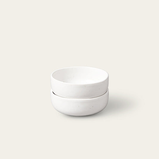 Cereal bowls dinnerware by Fable Home, shown in a speckledwhite finish. – #speckledwhite