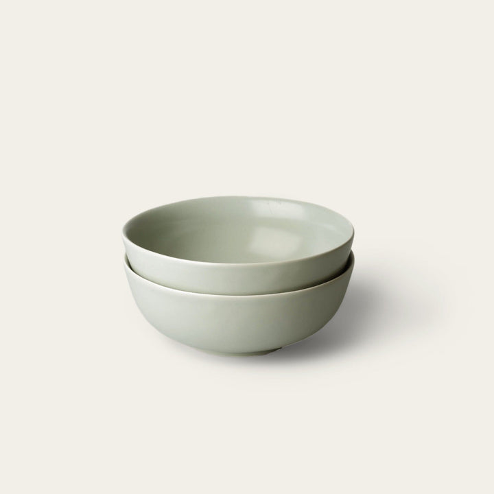 Ramen bowls dinnerware by Fable Home, shown in a beachgrassgreen finish. – #beachgrassgreen