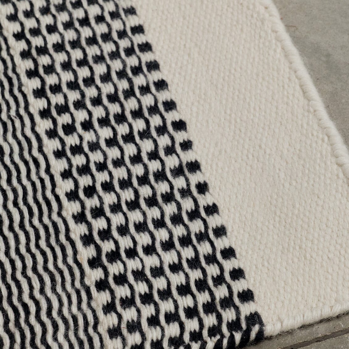 Fable Rugs Linear Wool Rug | Handwoven Machine Washable Rug by Fable Home | Fable Home